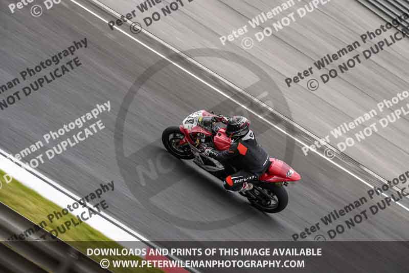 cadwell no limits trackday;cadwell park;cadwell park photographs;cadwell trackday photographs;enduro digital images;event digital images;eventdigitalimages;navarra;no limits trackdays;peter wileman photography;racing digital images;trackday digital images;trackday photos